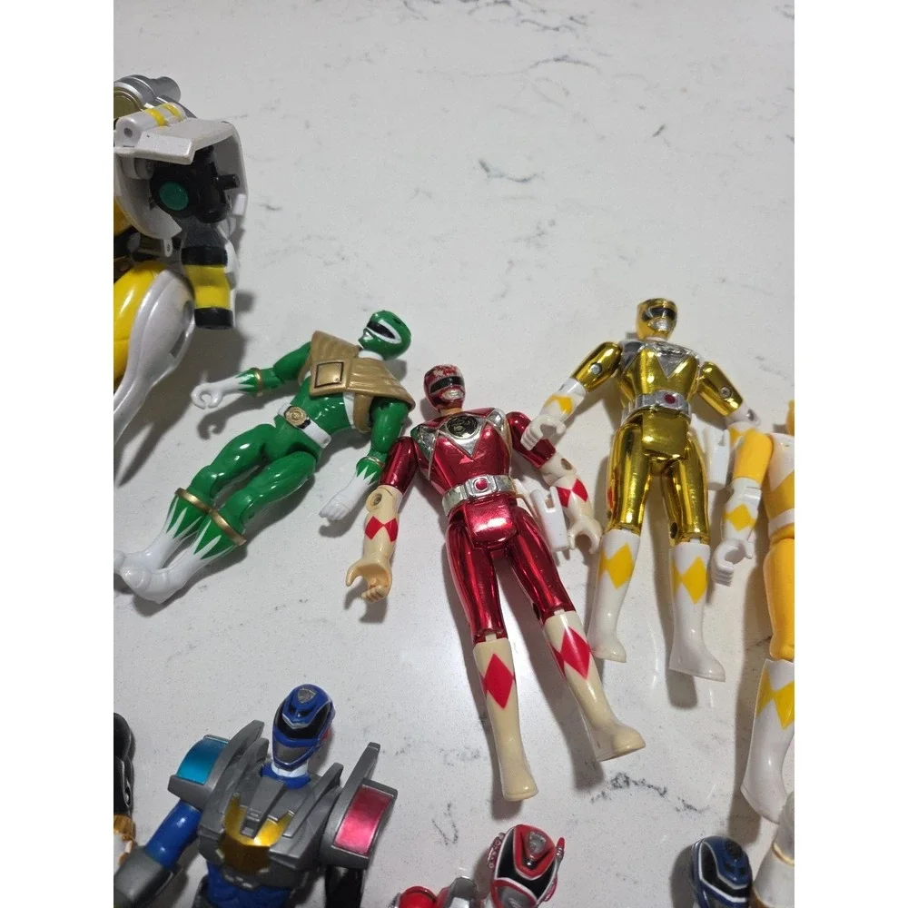 Power Rangers Action Figures Lot Mix Of 17